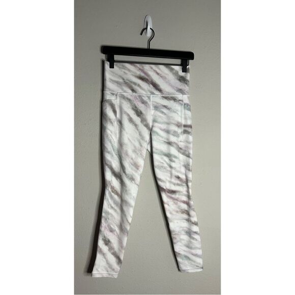 Athleta Salutation Stash Pocket II 7/8 Tight Size S - Picture 2 of 13